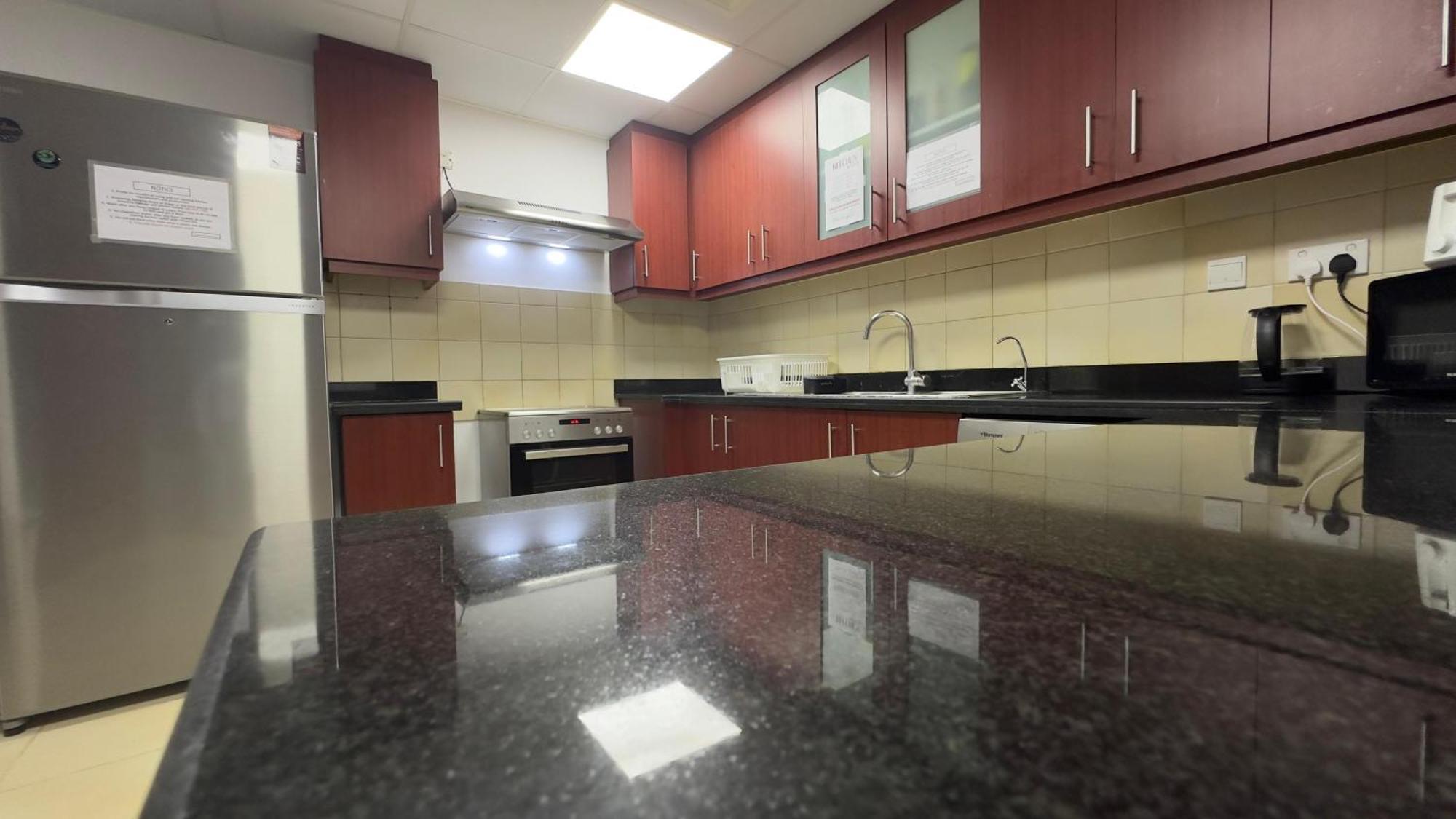 Sanciel Holiday Home Jbr Дубай Екстериор снимка