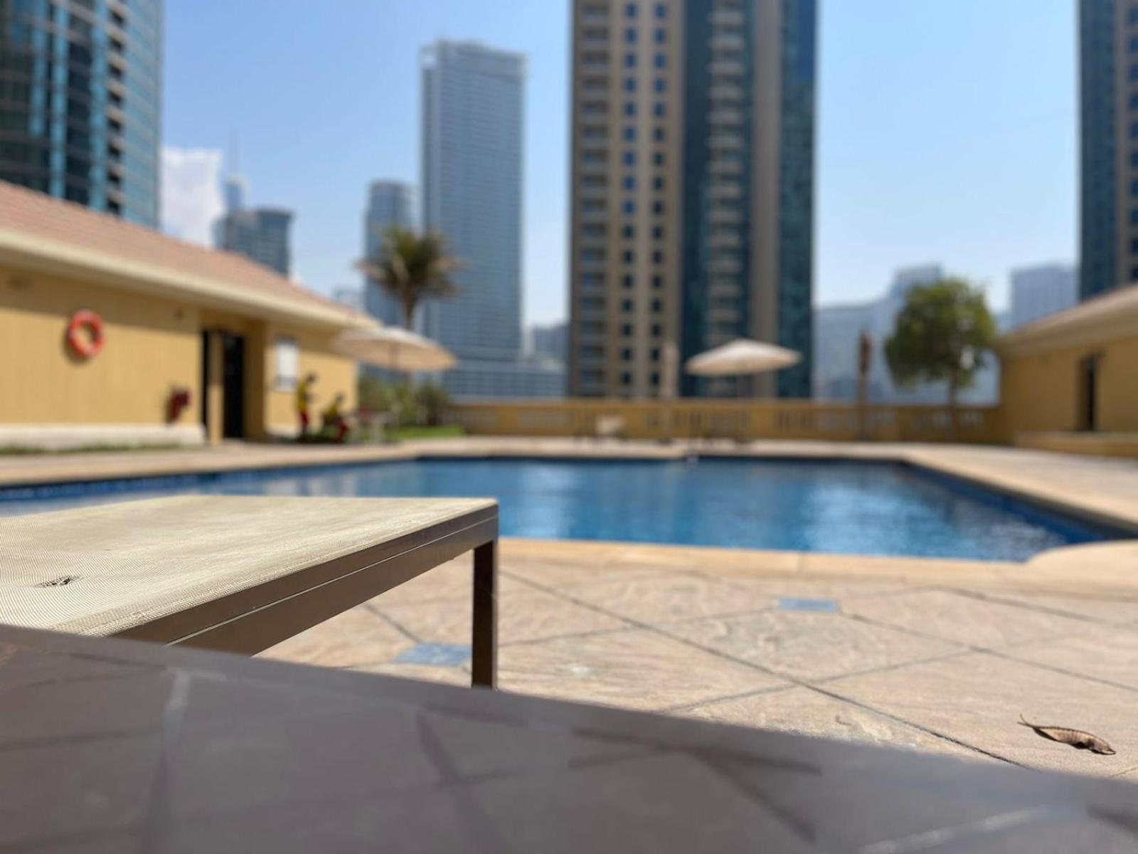 Sanciel Holiday Home Jbr Дубай Екстериор снимка