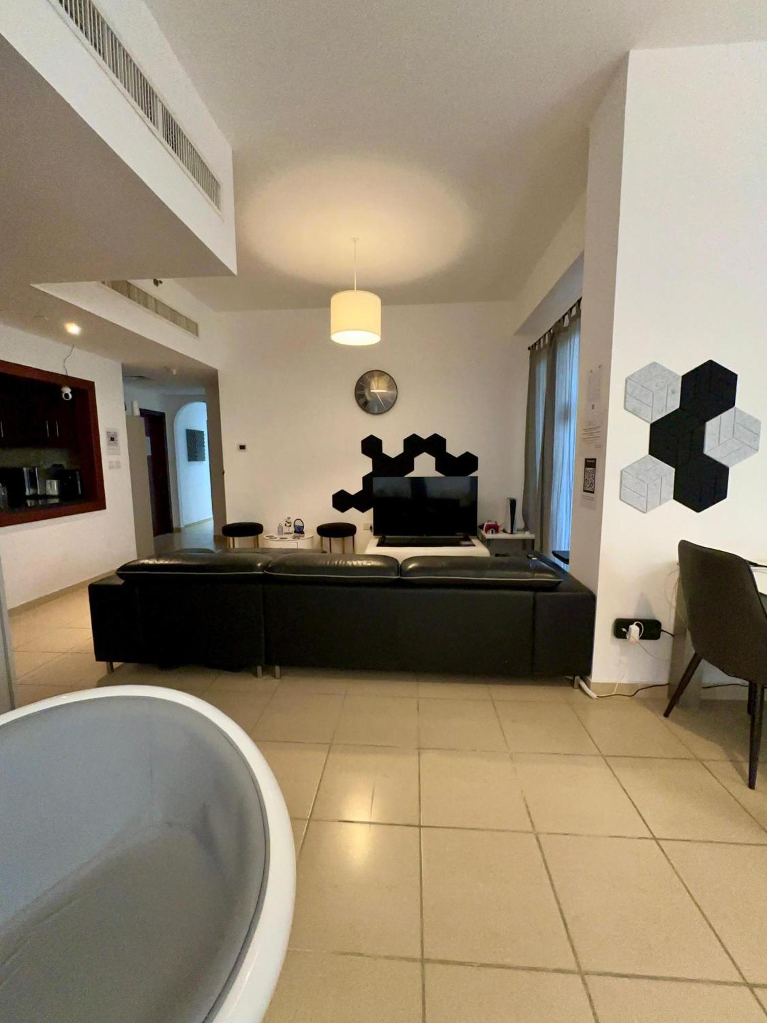 Sanciel Holiday Home Jbr Дубай Екстериор снимка